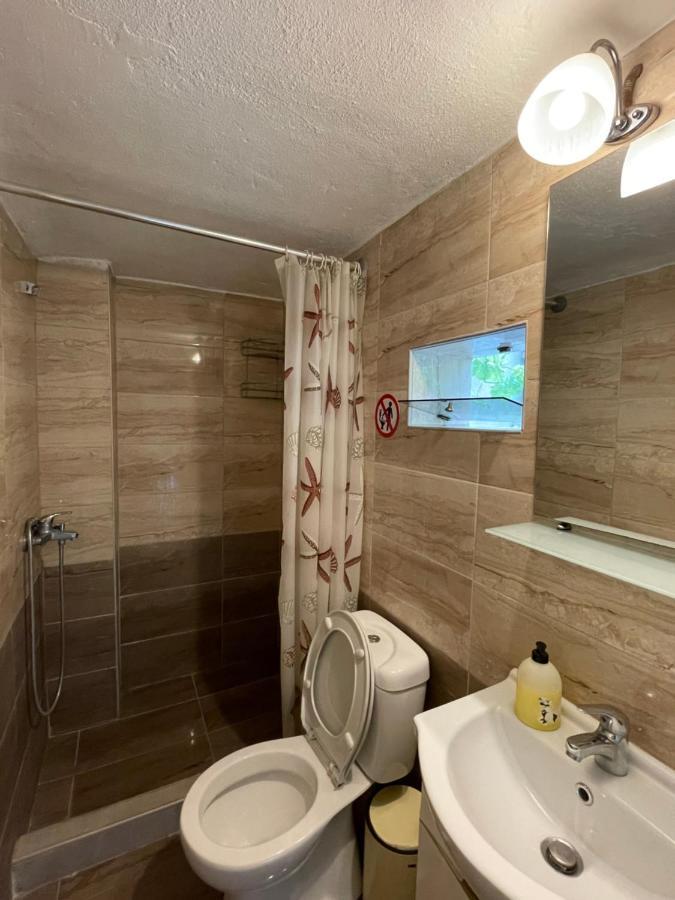 Maria Studio Nea Karvali Luaran gambar