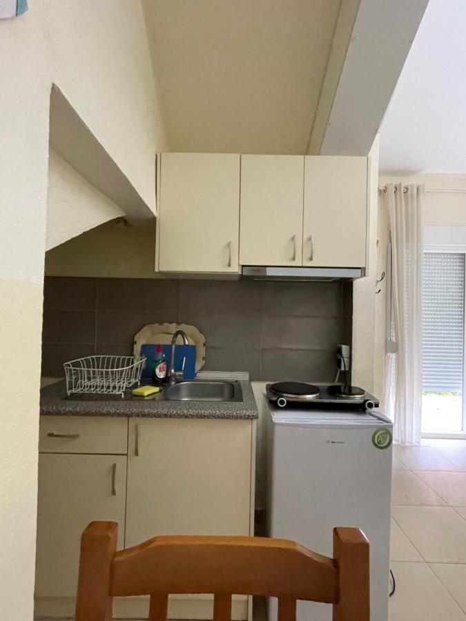 Maria Studio Nea Karvali Luaran gambar